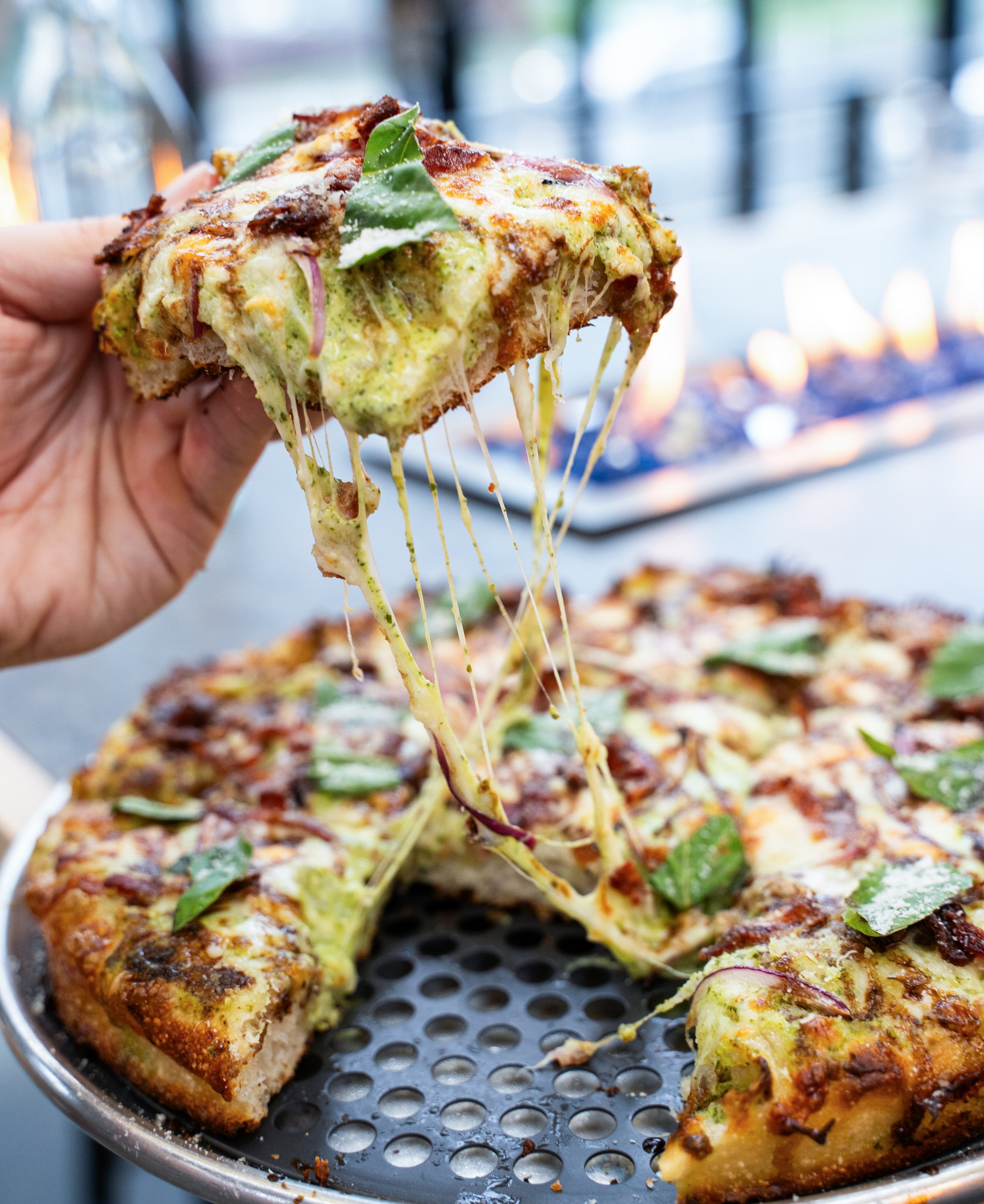 PAN PIZZA - Bacon Pesto (1).jpg